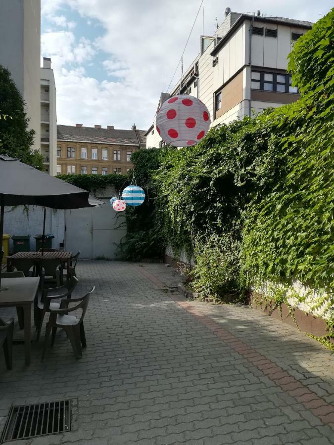East Side Hostel Βουδαπέστη Εξωτερικό φωτογραφία